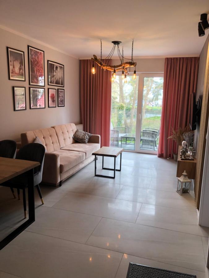 Wyjatkowy Apartament Lukas Mielno Großmöllen Exterior foto